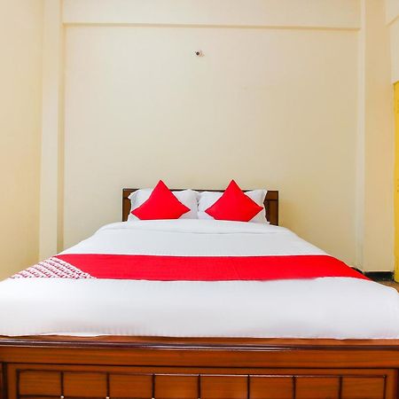 Hotel O Sai Residency Near Sr Nagar Metro Station Hyderabad Exterior foto