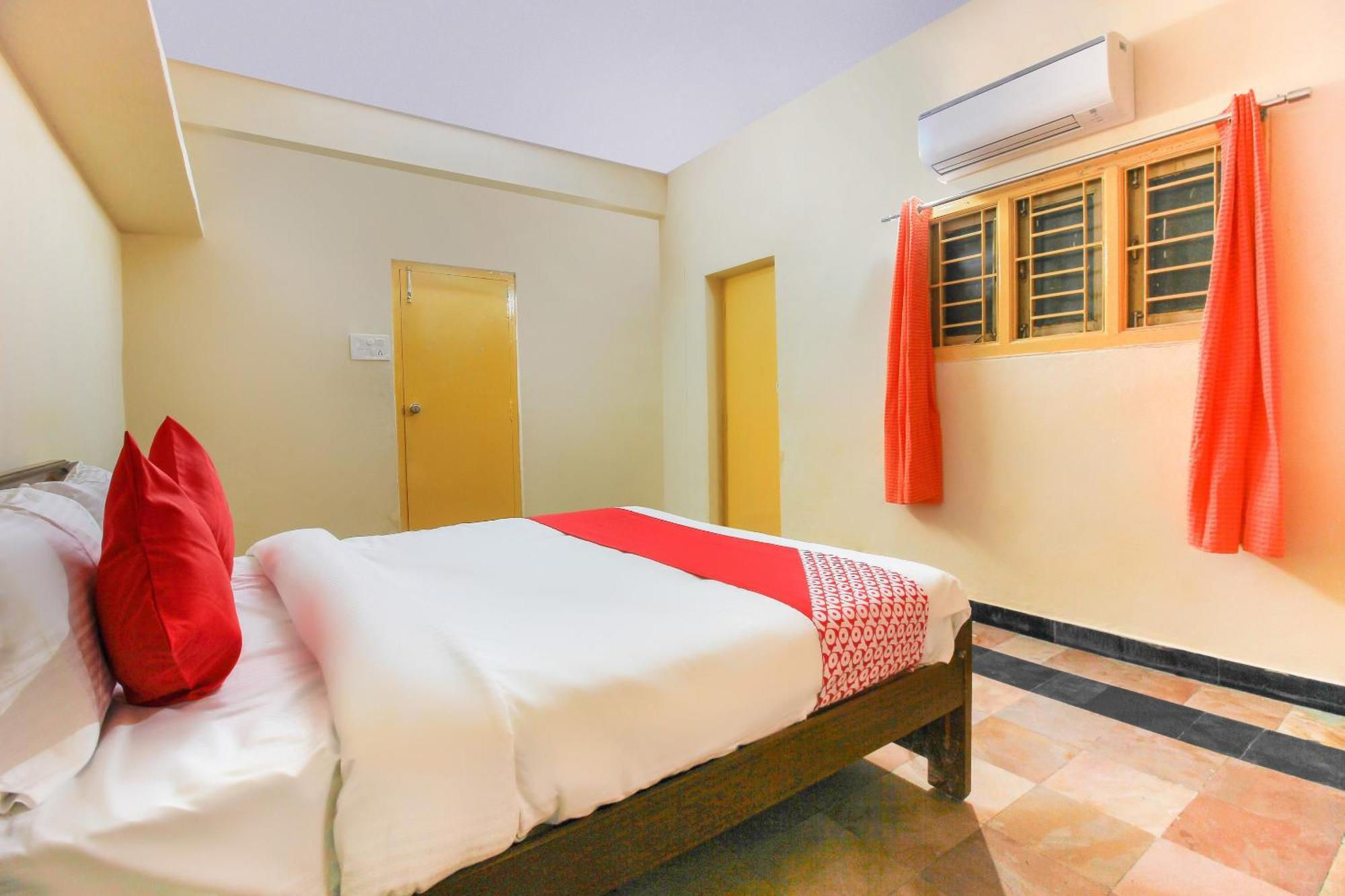Hotel O Sai Residency Near Sr Nagar Metro Station Hyderabad Exterior foto